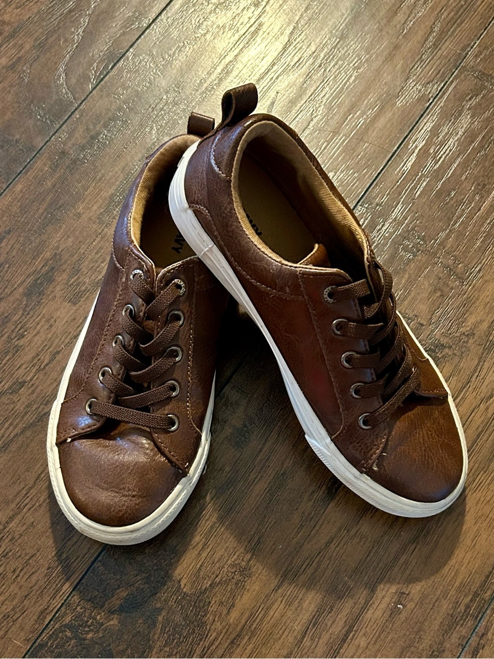 Old Navy Brown Low-Top Kids Sneakers